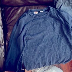 Levi’s Sweater
